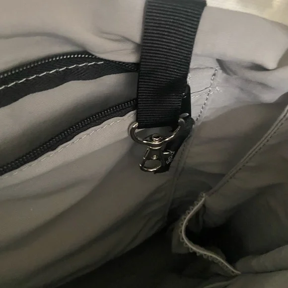 Petunia Pickle Bottom Black and Cream Crossbody Bag - Picture 11 of 14